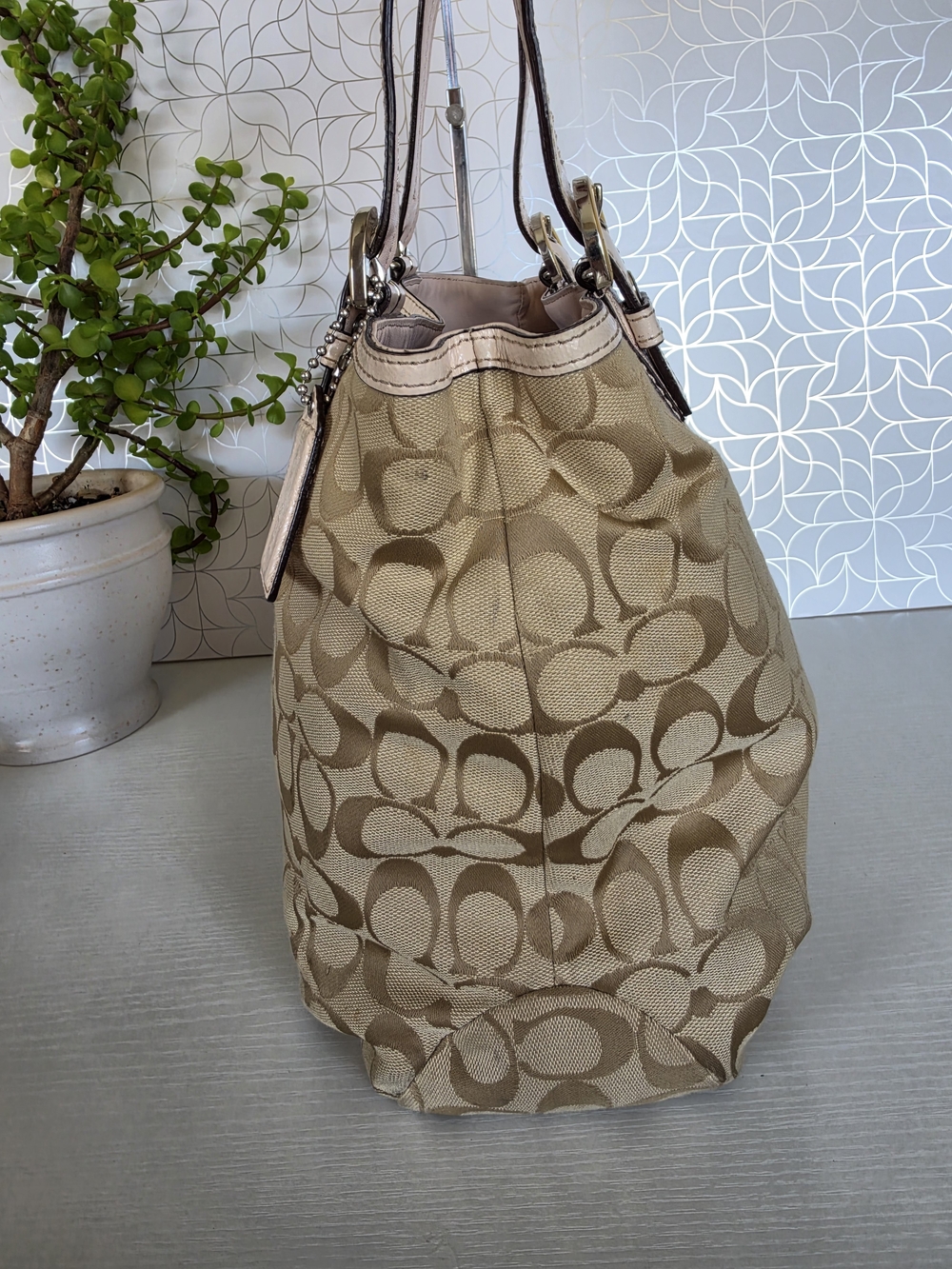 Coach Soho Signature Tote Bag - Picture 3 of 12